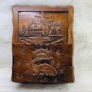 Away le Rideau Vintage copper hanging letter box